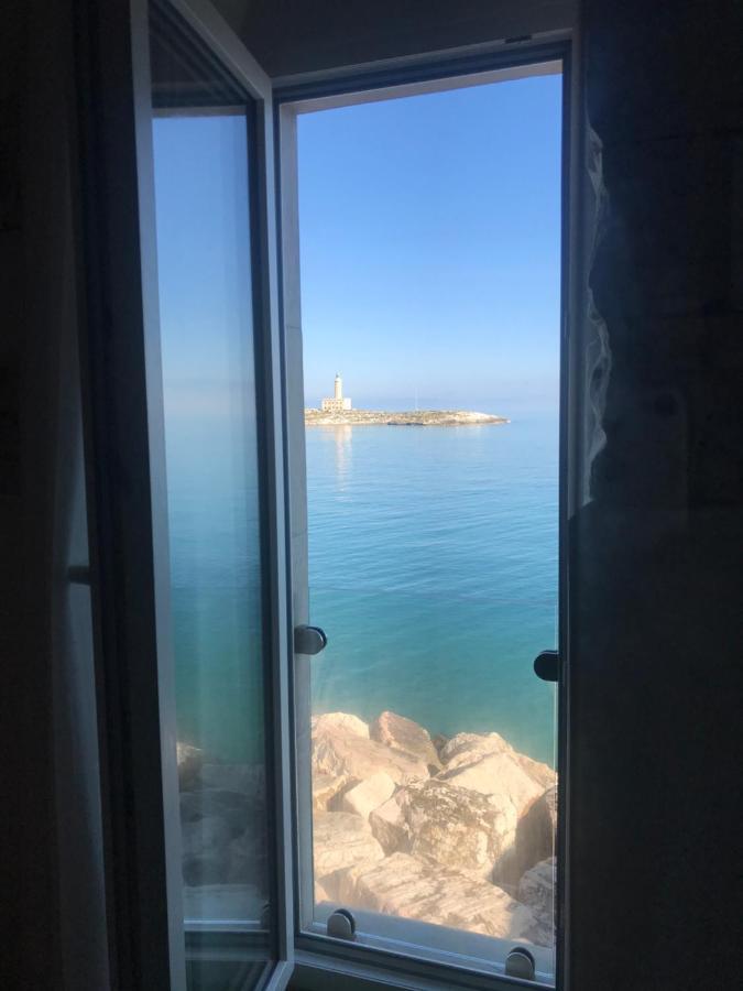 Romeus Al Fortino Dimora Sul Mare Весте Екстериор снимка